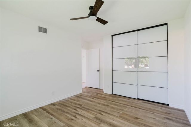 8400 Chimineas Avenue, Northridge, CA 91325
