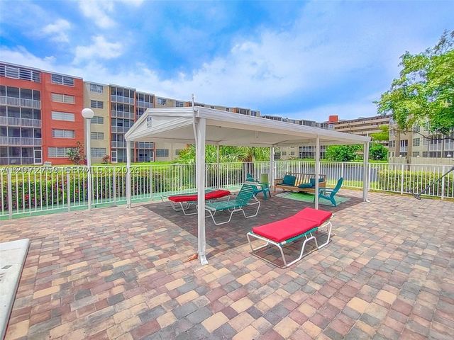 1710 NE 191st St 307-3, Miami, FL 33179