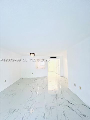 1710 NE 191st St 307-3, Miami, FL 33179