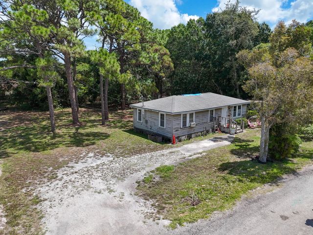 6761 Palm Garden Street, Jupiter, FL 33458