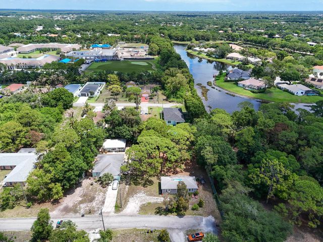 6761 Palm Garden Street, Jupiter, FL 33458