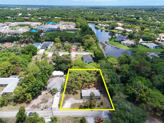 6761 Palm Garden Street, Jupiter, FL 33458