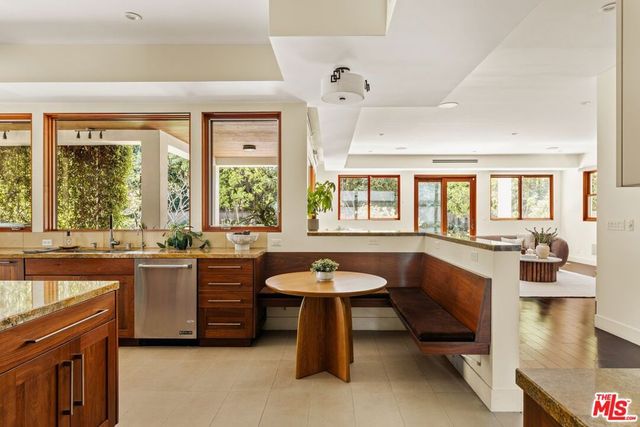 8221 Tuscany Avenue, Playa Del Rey, CA 90293
