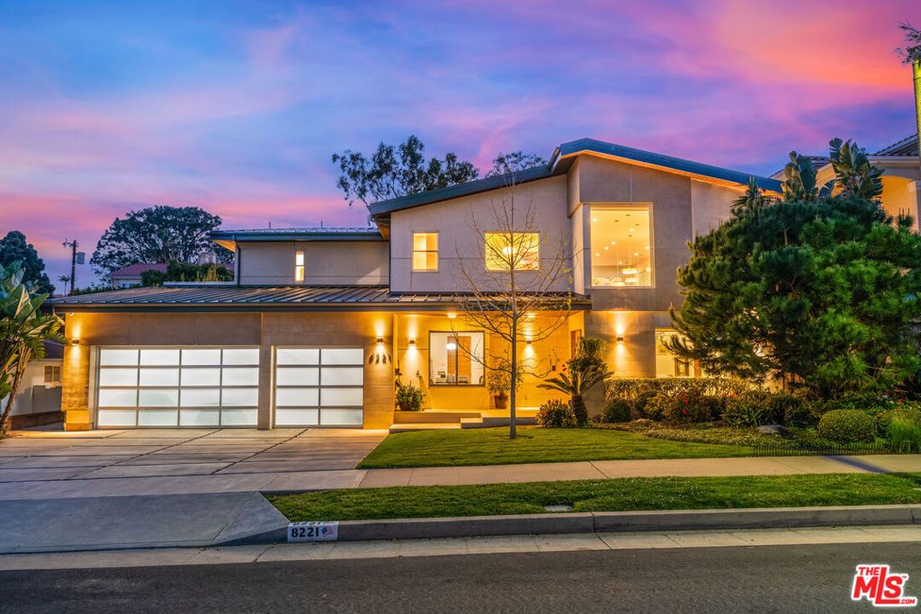 8221 Tuscany Avenue, Playa Del Rey, CA 90293