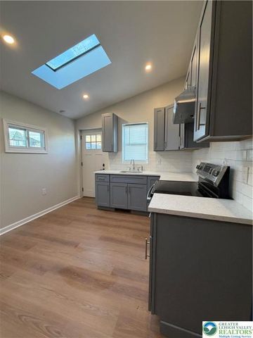 1432 Pine Street, Easton, PA 18042