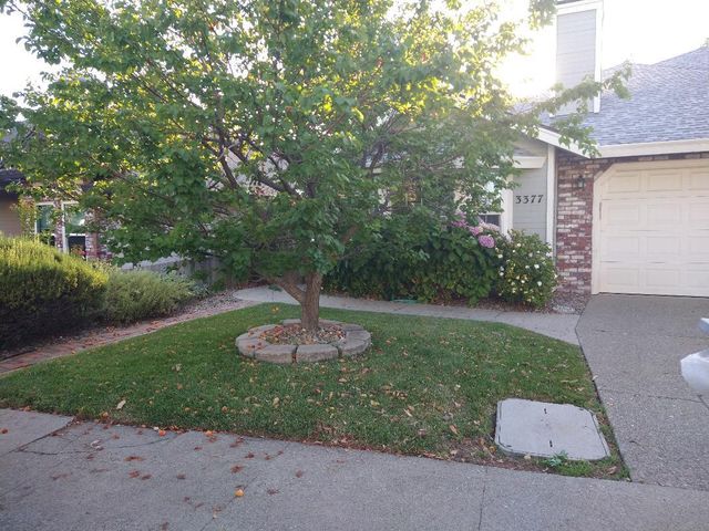 3377 Parkside Dr, Rocklin, CA 95677