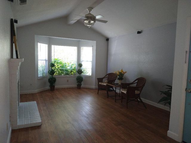 3377 Parkside Dr, Rocklin, CA 95677