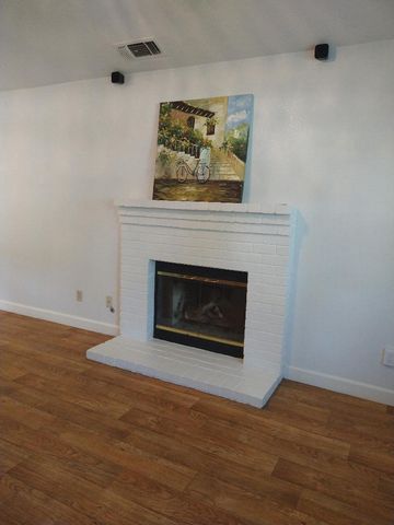3377 Parkside Dr, Rocklin, CA 95677