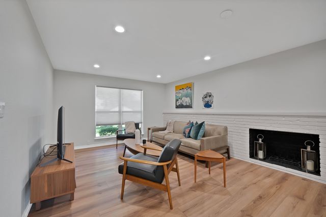 1427 Stagecoach Drive, Richardson, TX 75080