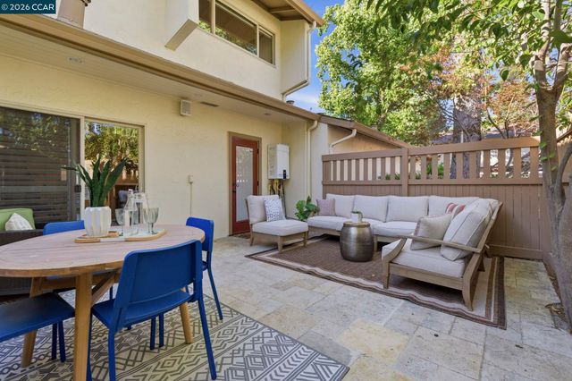 1889 Pomar Way, Walnut Creek, CA 94598