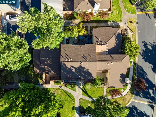 1889 Pomar Way, Walnut Creek, CA 94598