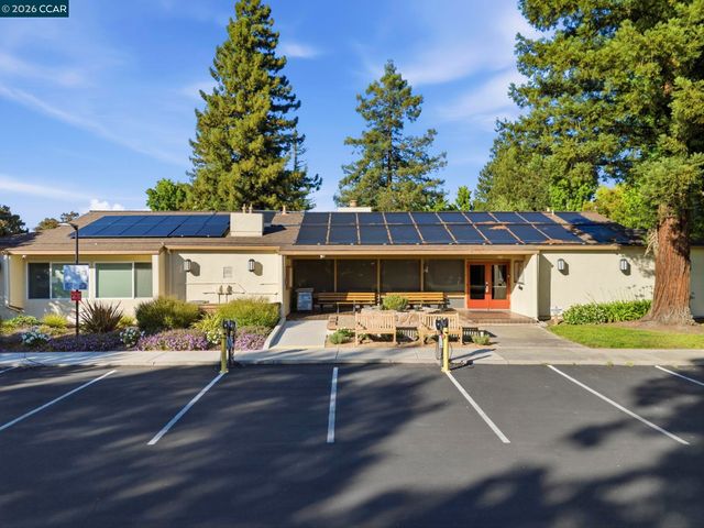 1889 Pomar Way, Walnut Creek, CA 94598