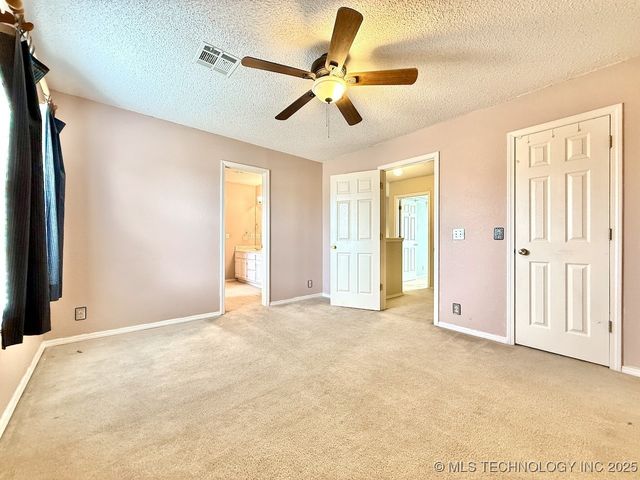 516 S Laurel Avenue, Broken Arrow, OK 74012