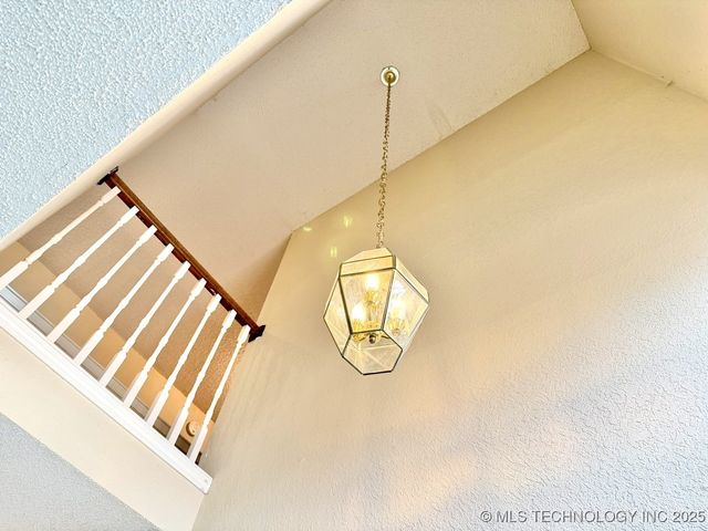 516 S Laurel Avenue, Broken Arrow, OK 74012