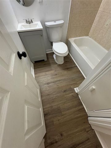 2016 E CLIFTON STREET A, Tampa, FL 33610