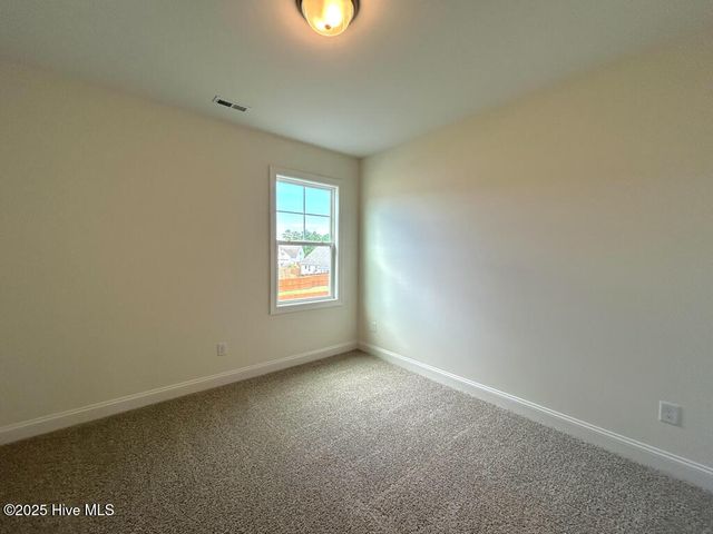 504 Yellow Birch Way, Hubert, NC 28539