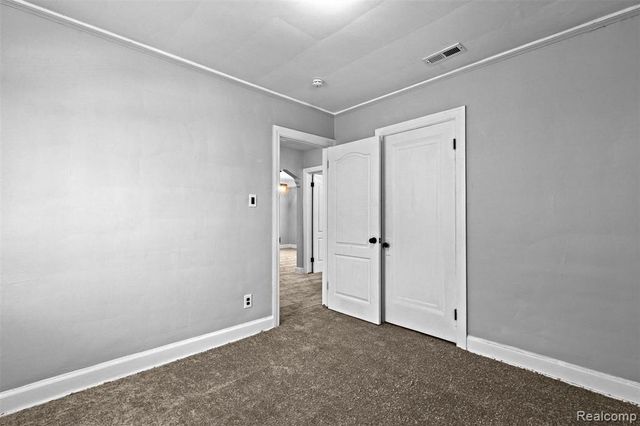 5243 Devonshire Road, Detroit, MI 48224