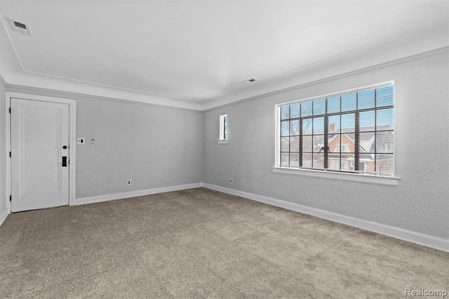 5243 Devonshire Road, Detroit, MI 48224