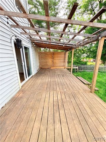 2 Curtis Road, Vernon, NY 13476