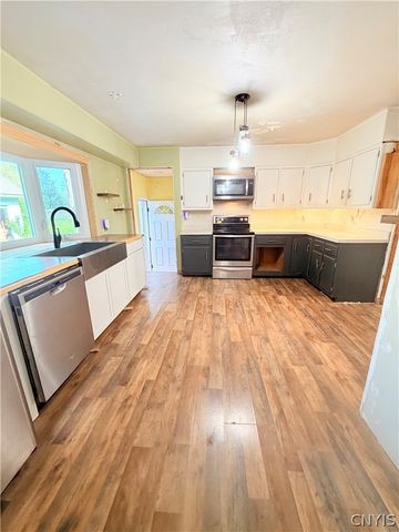 2 Curtis Road, Vernon, NY 13476