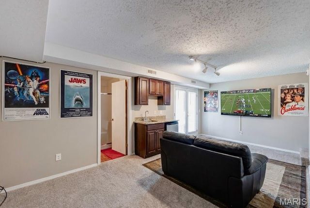 2661 Falcons Way 82, St Charles, MO 63303