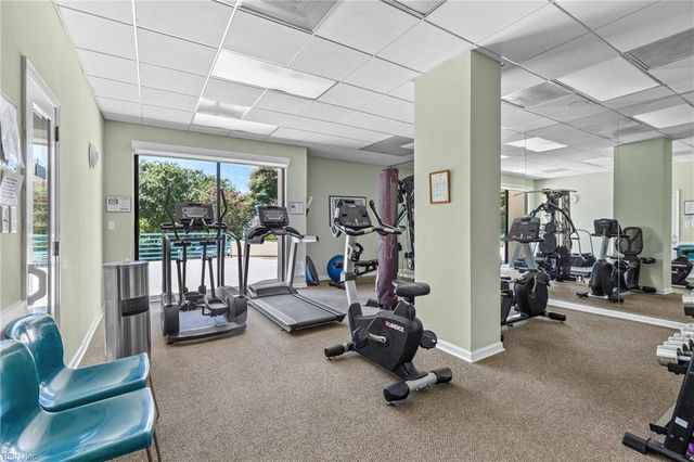 7501 River Rd Apt 16B, Newport News, VA 23607