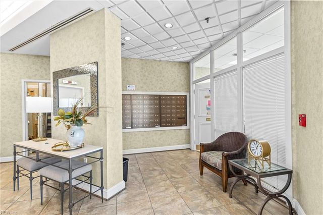 7501 River Rd Apt 16B, Newport News, VA 23607