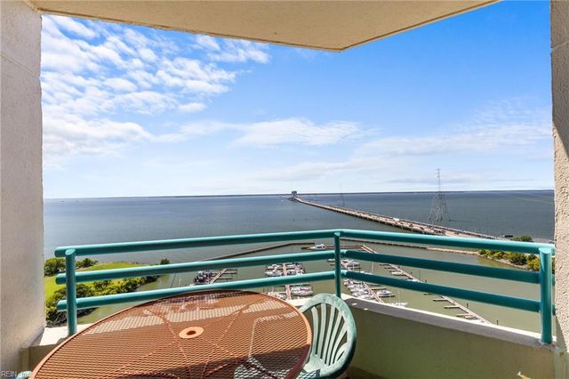 7501 River Rd Apt 16B, Newport News, VA 23607