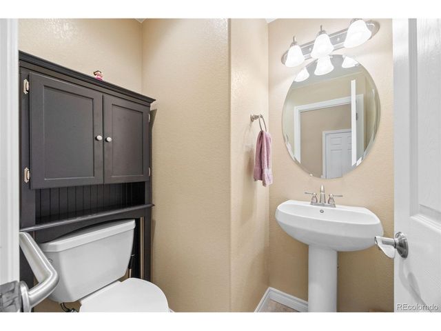 9470 Sori Ln, Highlands Ranch, CO 80126