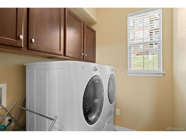 9470 Sori Ln, Highlands Ranch, CO 80126