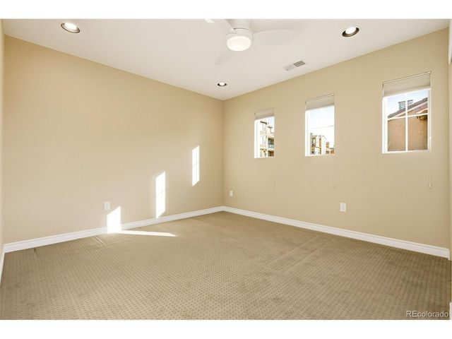 9470 Sori Ln, Highlands Ranch, CO 80126