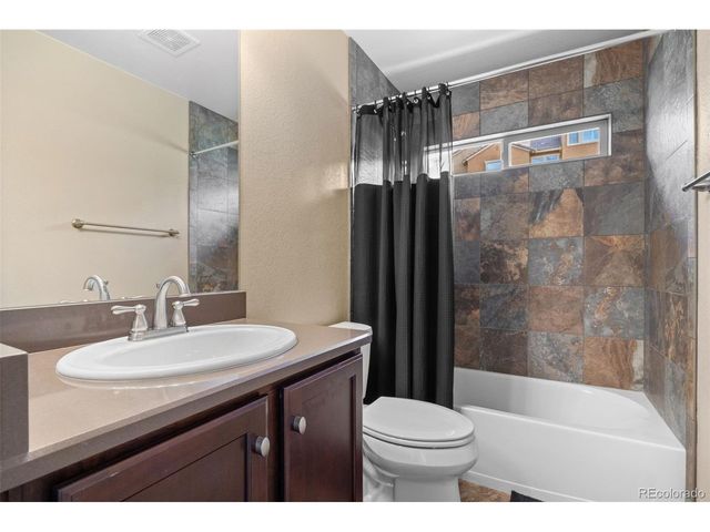 9470 Sori Ln, Highlands Ranch, CO 80126