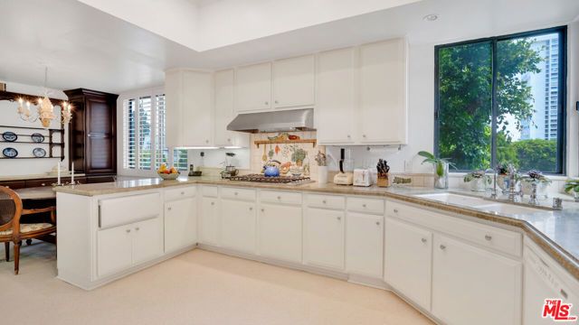 2350 Century Hill, Los Angeles, CA 90067