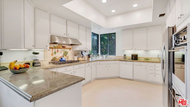 2350 Century Hill, Los Angeles, CA 90067