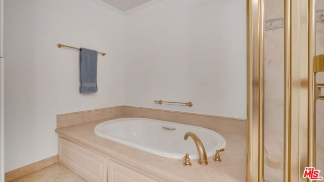 2350 Century Hill, Los Angeles, CA 90067