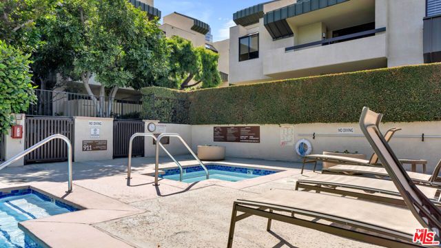 2350 Century Hill, Los Angeles, CA 90067