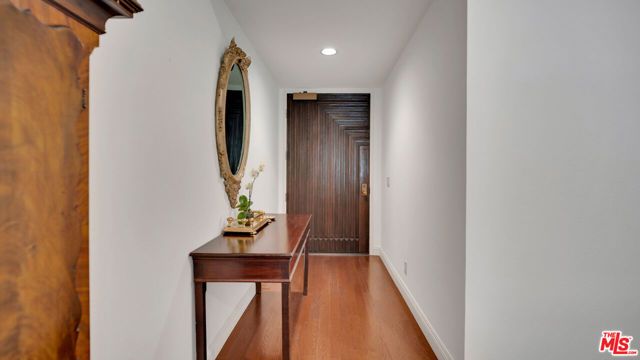 2350 Century Hill, Los Angeles, CA 90067