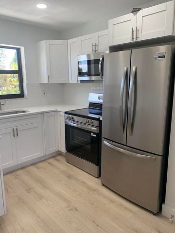 755 SATURN Street H207, Jupiter, FL 33477