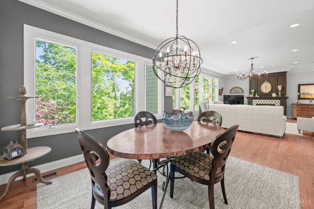 890 Wallace Avenue, Milford, OH 45150