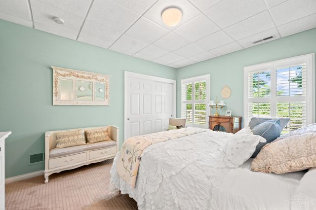 890 Wallace Avenue, Milford, OH 45150