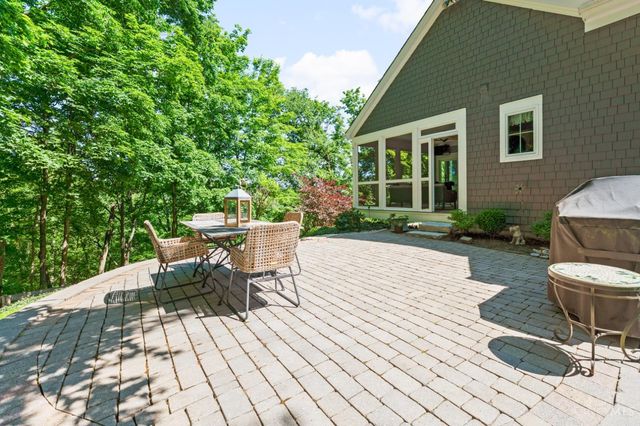 890 Wallace Avenue, Milford, OH 45150