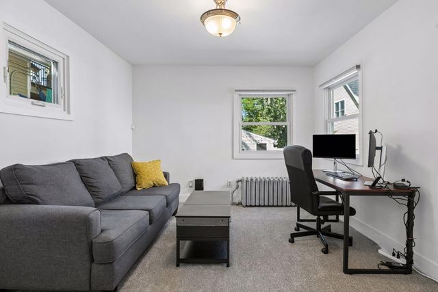899 Ashland Avenue, Saint Paul, MN 55104