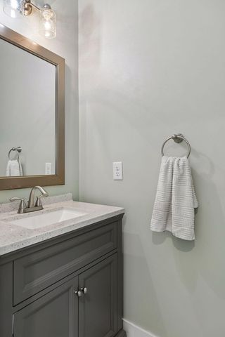 899 Ashland Avenue, Saint Paul, MN 55104