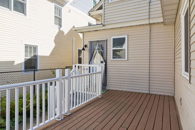 899 Ashland Avenue, Saint Paul, MN 55104