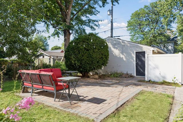899 Ashland Avenue, Saint Paul, MN 55104