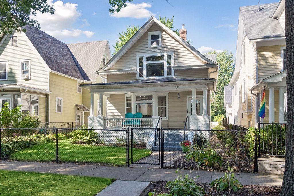 899 Ashland Avenue, Saint Paul, MN 55104 — exterior