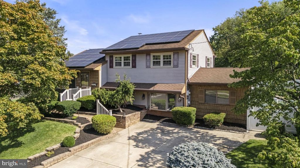 548 WILLIAMS AVE, Runnemede, NJ 08078