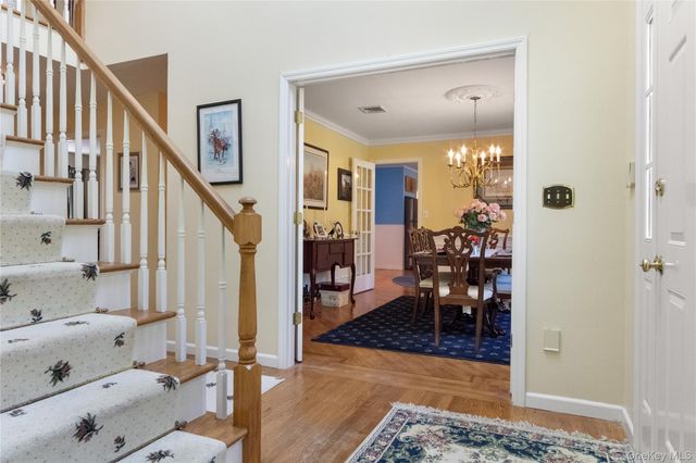 214 W Mombasha Road, Monroe, NY 10950