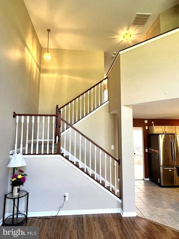 10 DUKES WAY, Feasterville Trevose, PA 19053