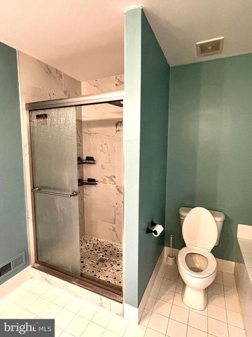 10 DUKES WAY, Feasterville Trevose, PA 19053